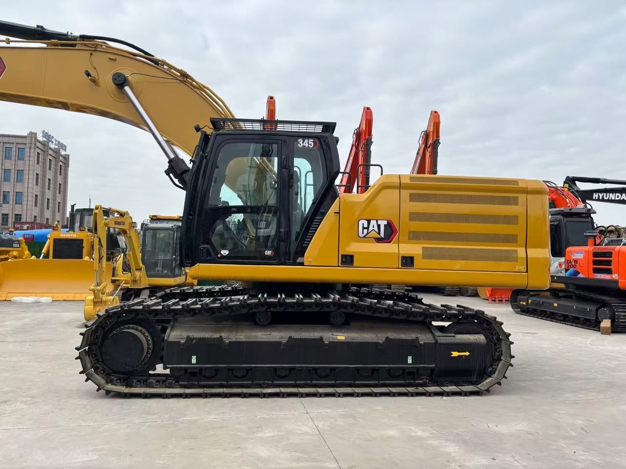 2024 Caterpillar 345GC Excavator photo 1, Qingdao, China
