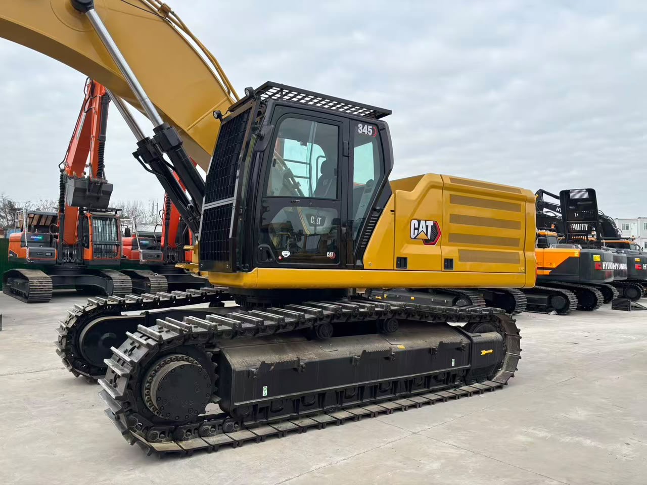2024 Caterpillar 345GC Excavator photo 2, Qingdao, China