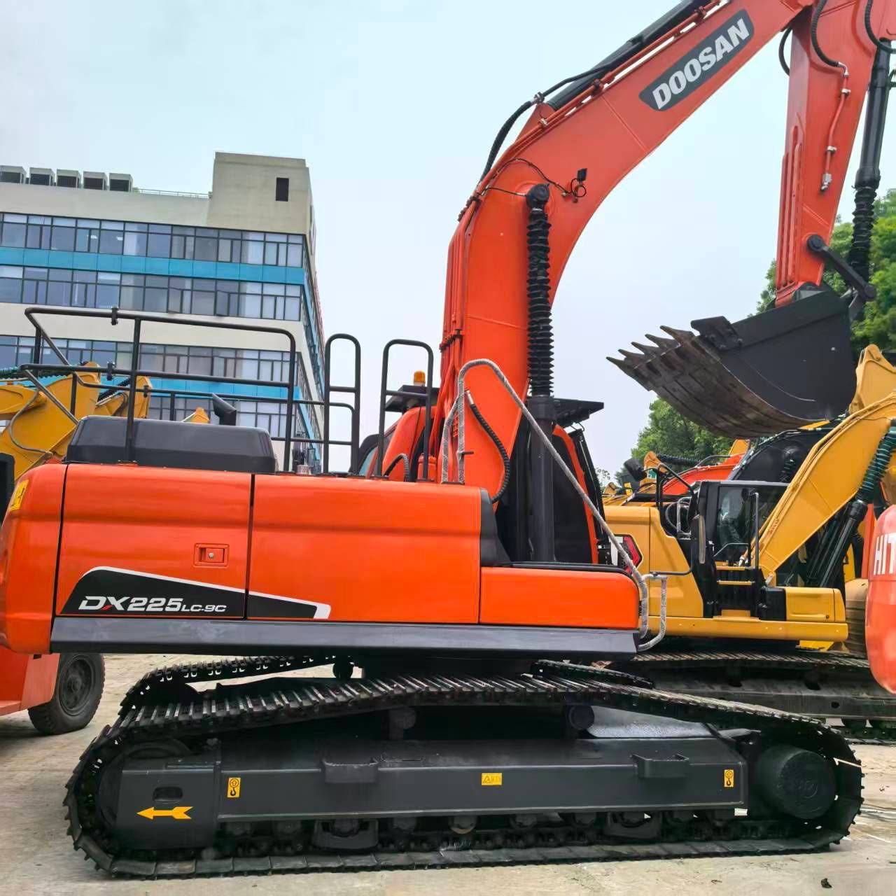 2024 Doosan DX225 Excavator for sale at Omega Machines in Qingdao, China