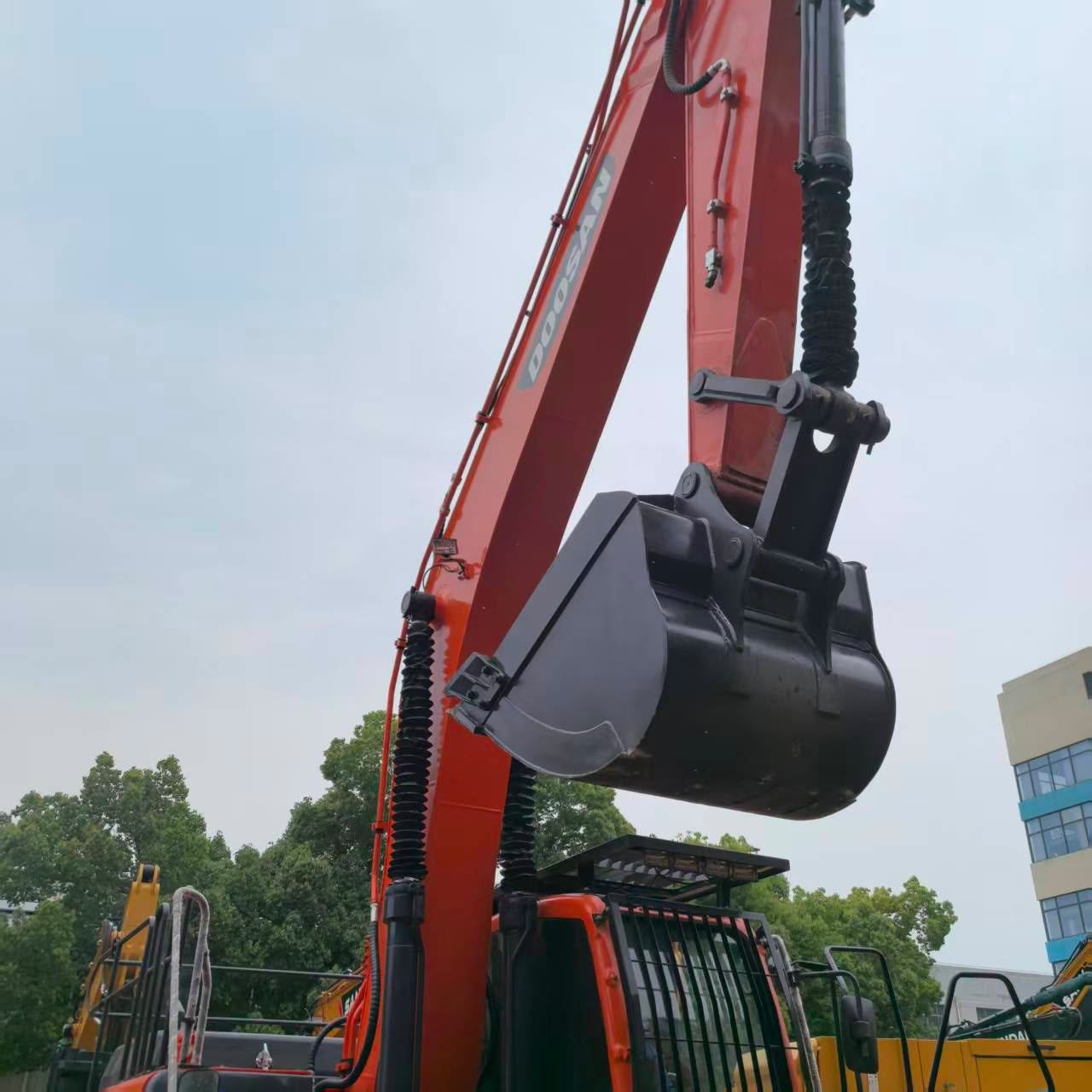 2024 Doosan DX225 Excavator photo 12, Qingdao, China