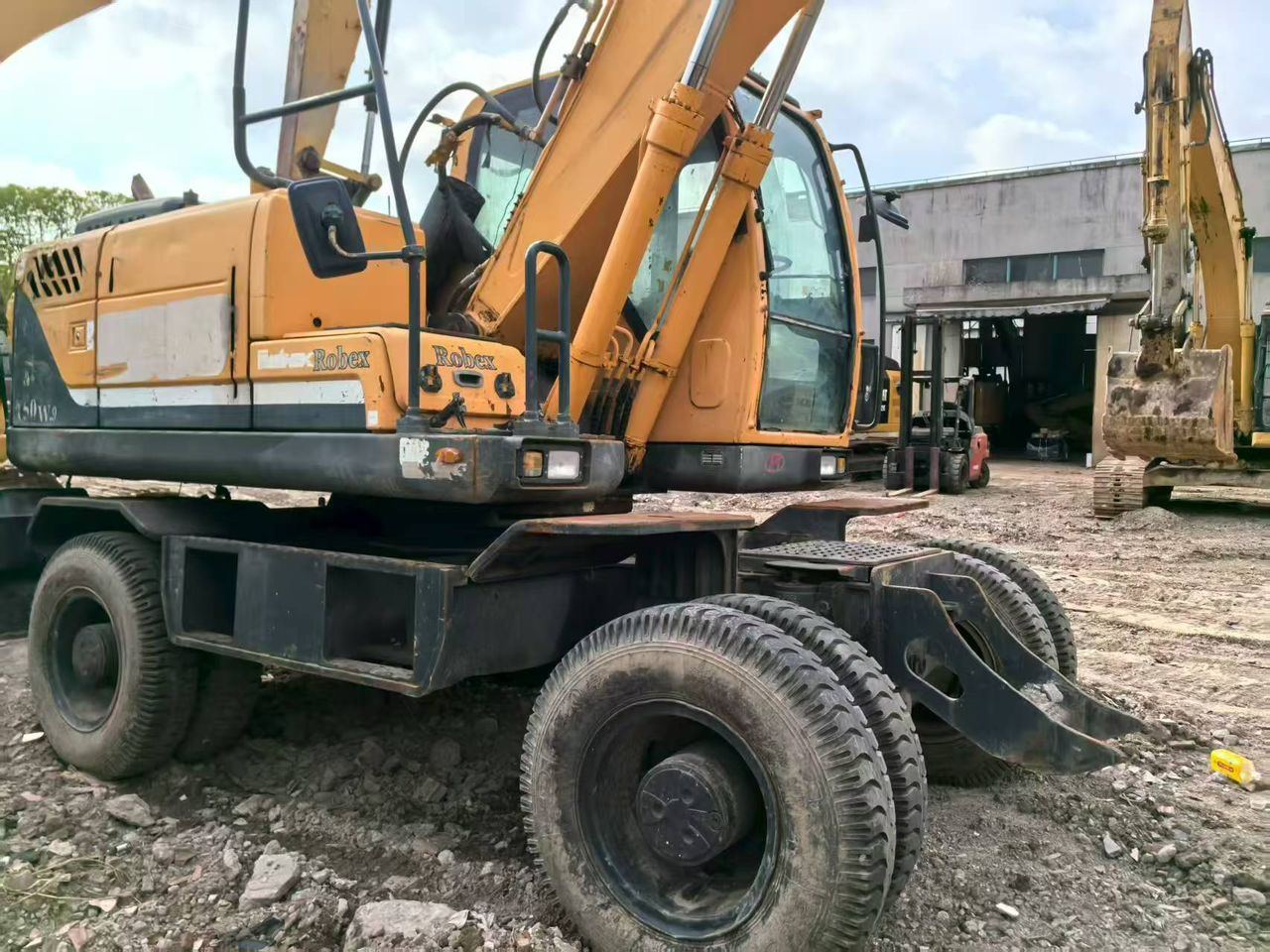 2020 Hyundai Robex 150W-9 Wheeled Excavator photo 3, Qingdao, China