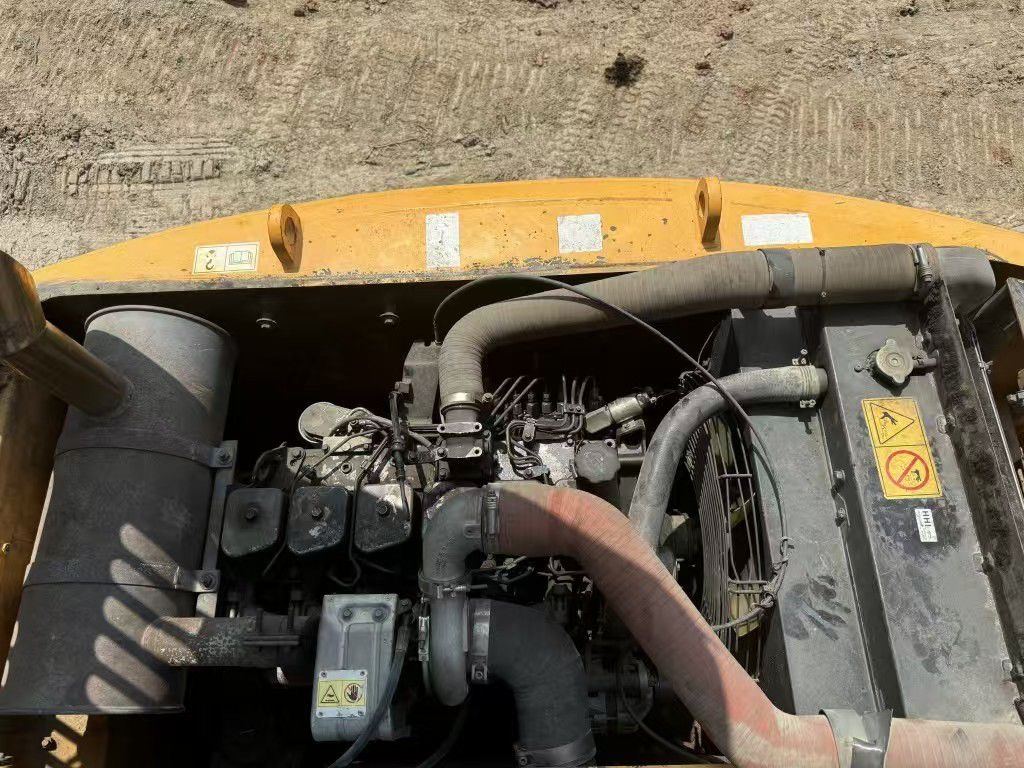 2020 Hyundai Robex 150W-9 Wheeled Excavator photo 7, Qingdao, China