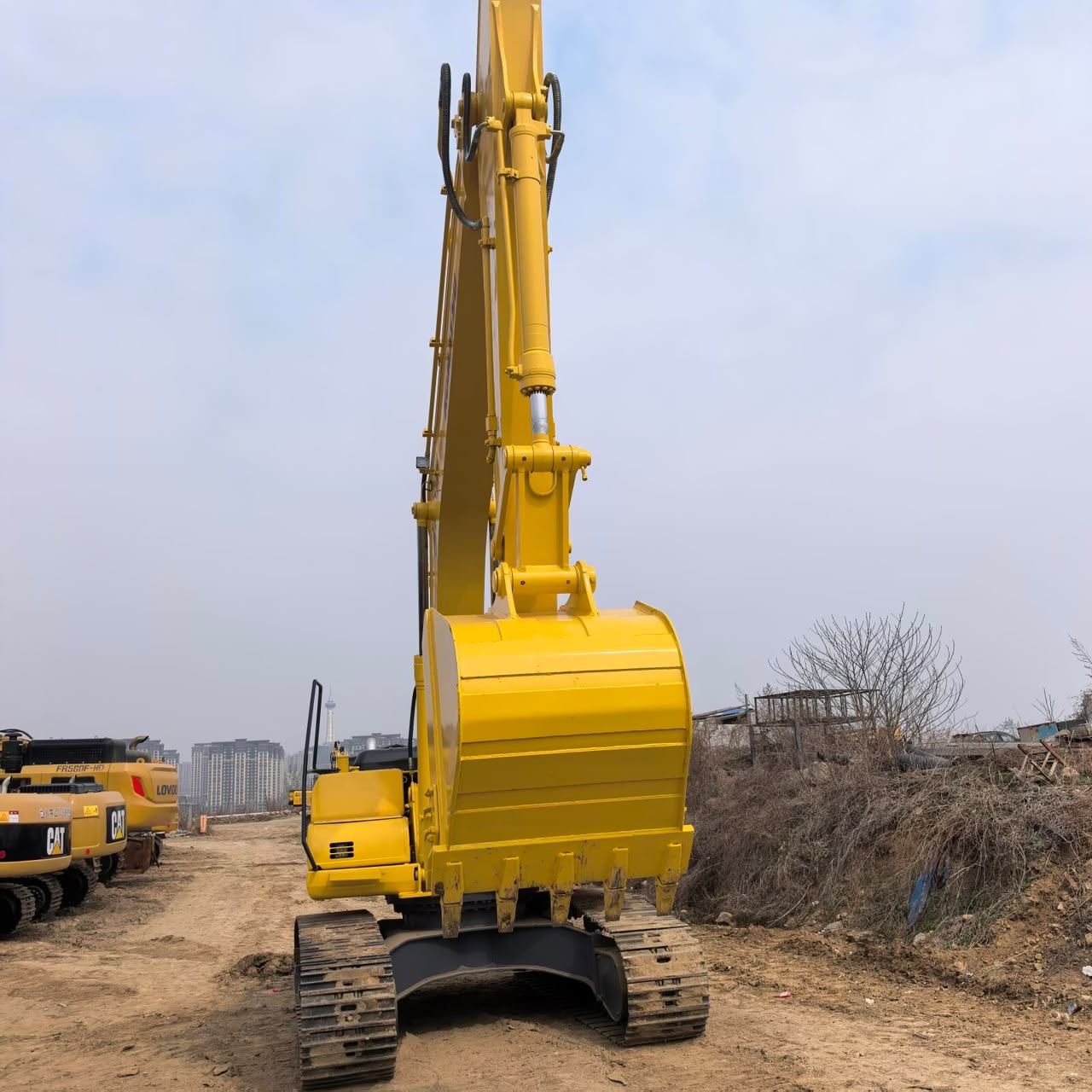 2023 Komatsu PC200 Excavator photo 5, Qingdao, China