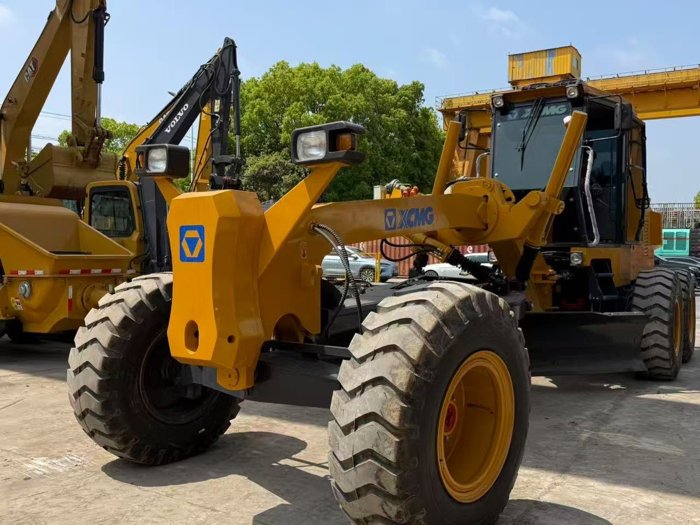 2025 XCMG GR1803 Motor Grader photo 4, Qingdao, China